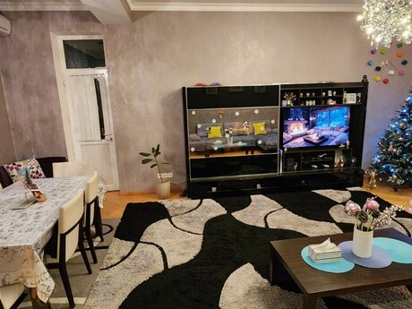 3 otaqlı yeni tikili - Nəriman Nərimanov m. - 150 m²