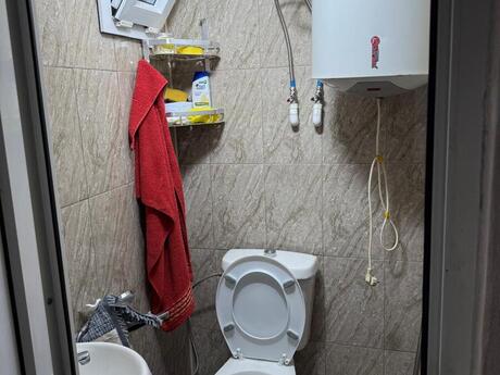 1 otaqlı köhnə tikili - Xətai r. - 25 m²