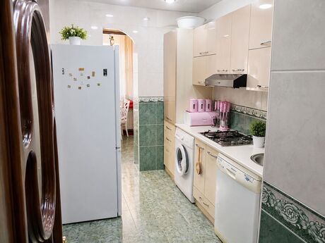 3-room apartment, 90 m², 20 Yanvar: 209 000 ₼ 5