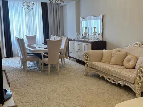 3 otaqlı yeni tikili - Elmlər Akademiyası m. - 160 m²