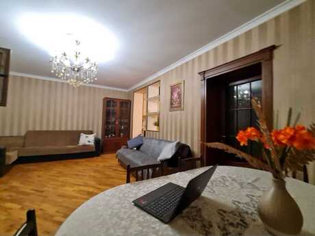 3 otaqlı köhnə tikili - Nəriman Nərimanov m. - 95 m²