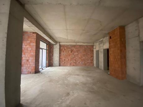4 otaqlı yeni tikili - 28 May m. - 242 m²