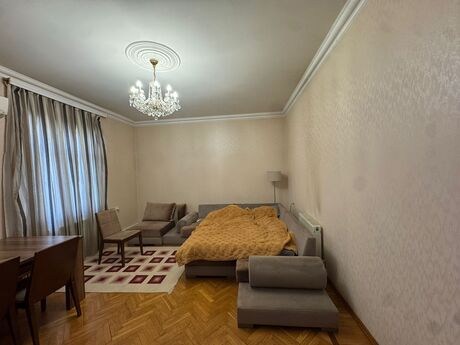 3 otaqlı köhnə tikili - Nəriman Nərimanov m. - 90 m²