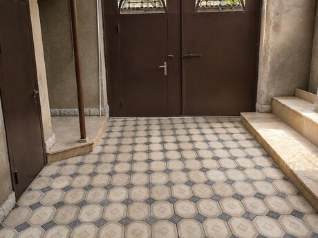 5 otaqlı həyət evi/bağ evi - Əhmədli m. - 250 m²