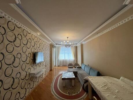 3 otaqlı yeni tikili - 8 Noyabr m. - 120 m²