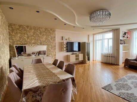 3 otaqlı yeni tikili - Dərnəgül m. - 137 m²