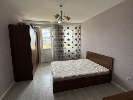 1 otaqlı yeni tikili - Bakıxanov q. - 67 m²