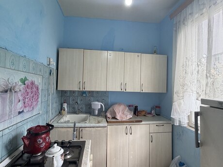 2 otaqlı köhnə tikili - Memar Əcəmi m. - 50 m²