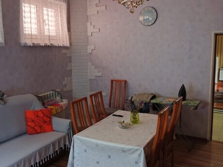 4 otaqlı həyət evi/bağ evi - Nəriman Nərimanov m. - 113 m²