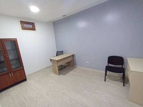 1 otaqlı ofis - Nərimanov r. - 20 m²