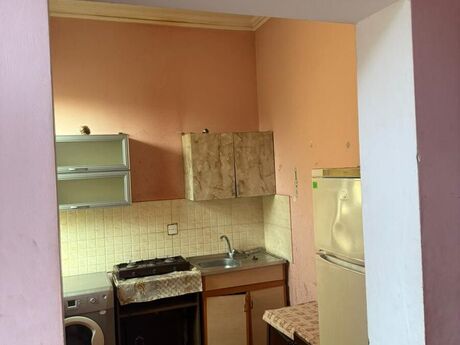 2 otaqlı həyət evi/bağ evi - Xətai r. - 90 m²