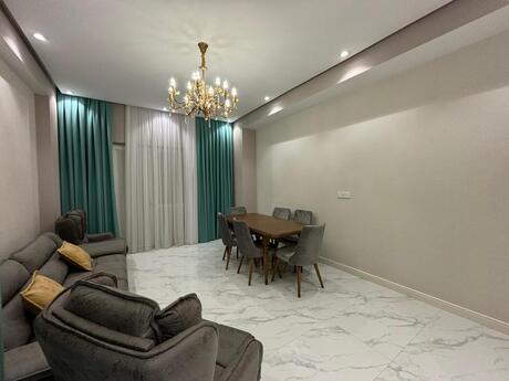3 otaqlı yeni tikili - Ağ şəhər q. - 110 m²