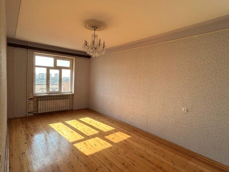 2 otaqlı köhnə tikili - Yeni Günəşli q. - 65 m²