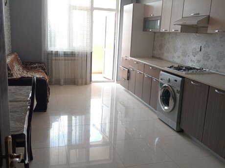 3 otaqlı yeni tikili - 9-cu mikrorayon q. - 125 m²