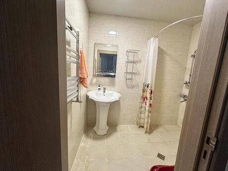 2 otaqlı yeni tikili - Həzi Aslanov m. - 91 m²