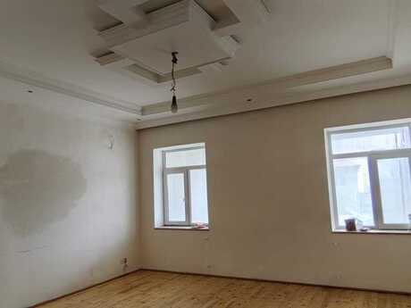 3 otaqlı həyət evi/bağ evi - Buzovna q. - 100 m²