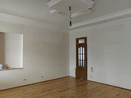 3 otaqlı həyət evi/bağ evi - Buzovna q. - 100 m²