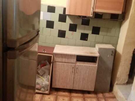 1 otaqlı köhnə tikili - Nizami m. - 30 m²