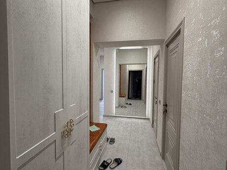 2 otaqlı yeni tikili - Azadlıq Prospekti m. - 72 m²