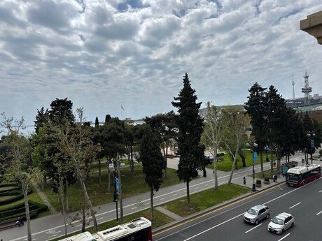 3 otaqlı köhnə tikili - Sahil m. - 105 m²