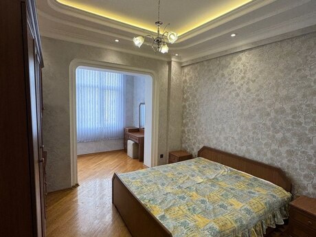 3 otaqlı köhnə tikili - Sahil m. - 105 m²