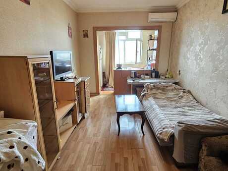 1 otaqlı köhnə tikili - Həzi Aslanov m. - 24 m²