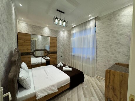 4 otaqlı həyət evi/bağ evi - Qəbələ - 200 m²