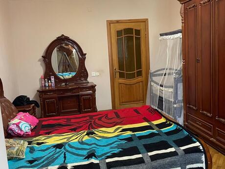 2 otaqlı köhnə tikili - Xalqlar Dostluğu m. - 75 m²