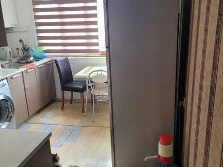 2 otaqlı köhnə tikili - Qaraçuxur q. - 48 m²