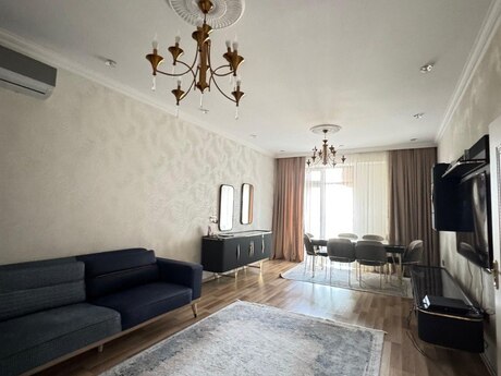 2 otaqlı yeni tikili - 8 Noyabr m. - 100 m²