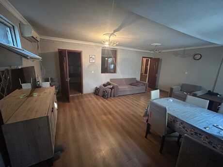 2 otaqlı köhnə tikili - Nəsimi r. - 94 m²