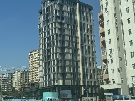 4 otaqlı yeni tikili - Nizami m. - 187 m²