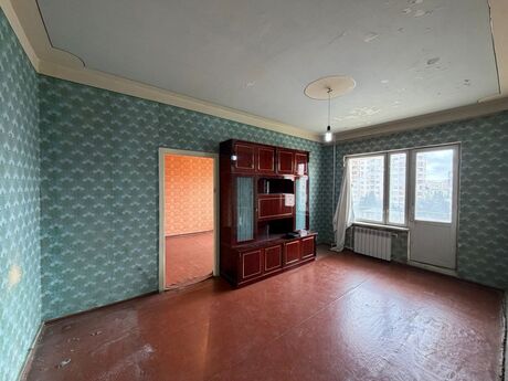 5 otaqlı köhnə tikili - Xalqlar Dostluğu m. - 120 m²