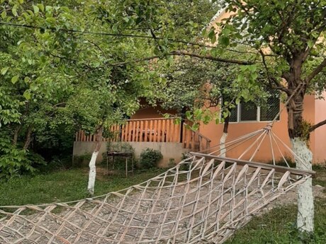 5 otaqlı həyət evi/bağ evi - Quba - 120 m²