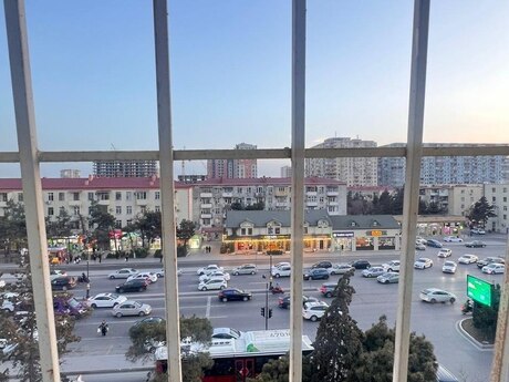 1 otaqlı köhnə tikili - Qara Qarayev m. - 35 m²