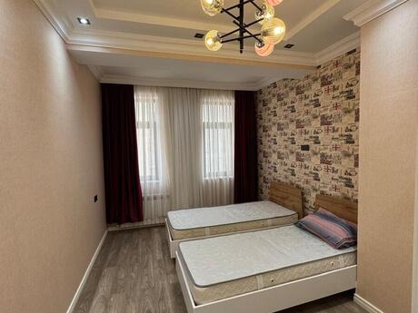 3 otaqlı yeni tikili - Nizami m. - 90 m²