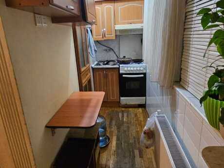 1 otaqlı köhnə tikili - Badamdar q. - 29 m²
