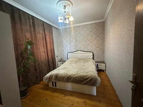 4 otaqlı həyət evi/bağ evi - Sulutəpə q. - 170 m²