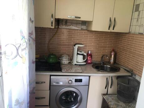 3 otaqlı yeni tikili - Elmlər Akademiyası m. - 70 m²