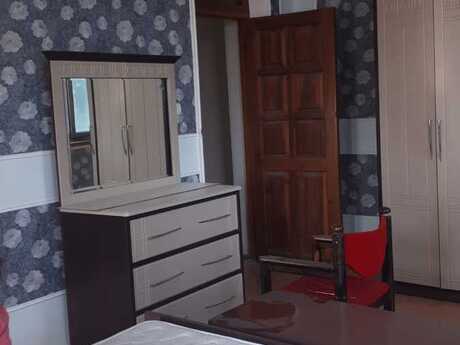 5 otaqlı həyət evi/bağ evi - Şağan q. - 450 m²