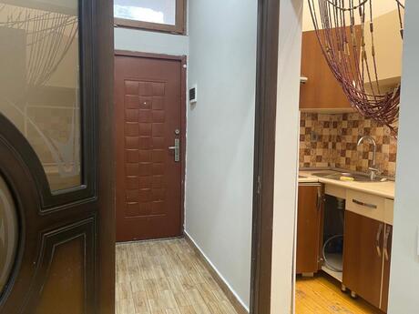 1 otaqlı ofis - Nəsimi r. - 50 m²