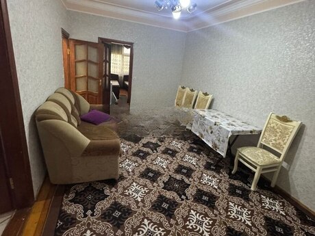 2 otaqlı köhnə tikili - Memar Əcəmi m. - 50 m²