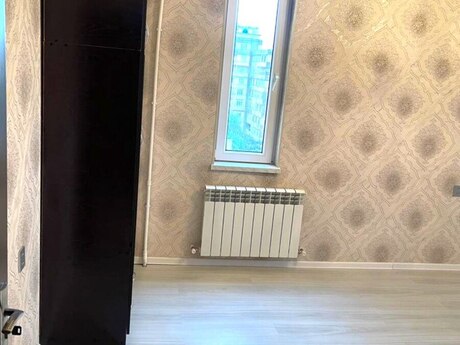 2 otaqlı köhnə tikili - Yeni Günəşli q. - 45 m²