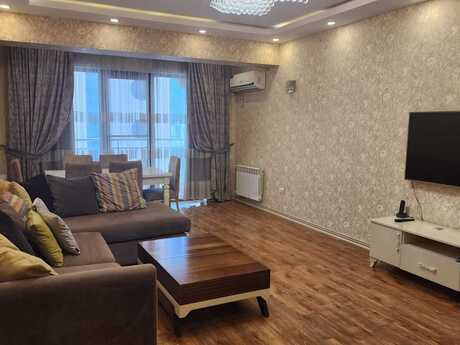 2 otaqlı yeni tikili - Şah İsmayıl Xətai m. - 78 m²