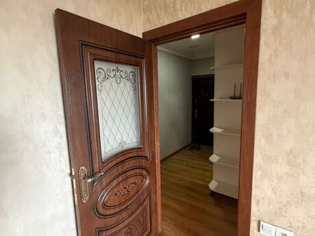 2 otaqlı köhnə tikili - Yeni Günəşli q. - 65 m²