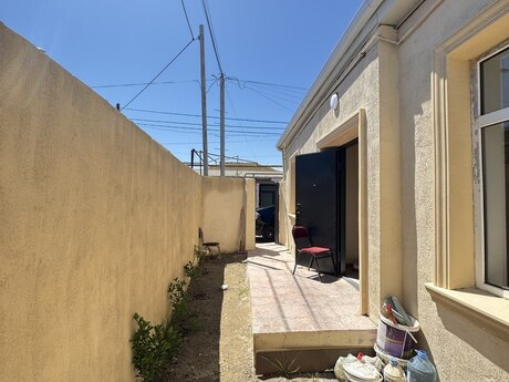 2 otaqlı həyət evi/bağ evi - Hövsan q. - 60 m²