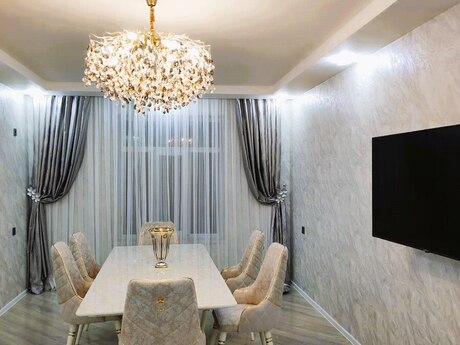 5 otaqlı həyət evi/bağ evi - NZS q. - 150 m²