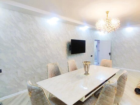 5 otaqlı həyət evi/bağ evi - NZS q. - 150 m²