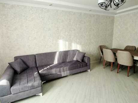 2 otaqlı köhnə tikili - Bakıxanov q. - 50 m²