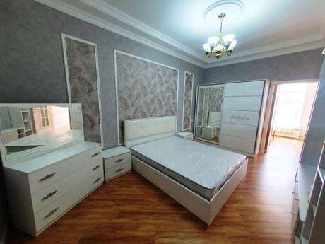 2 otaqlı yeni tikili - 28 May m. - 90 m²